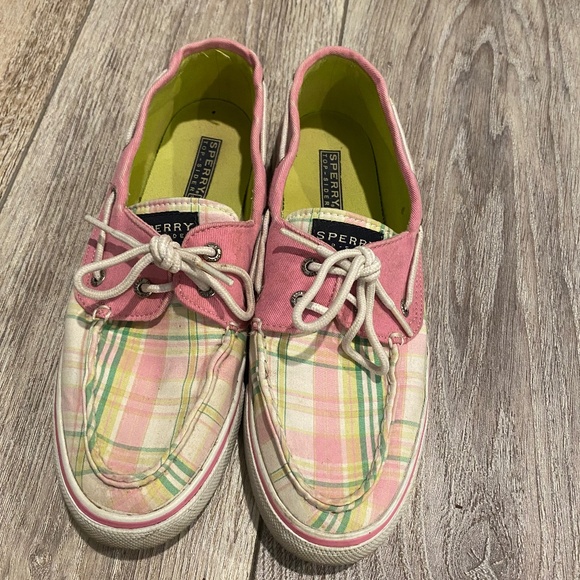 Sperry Topsiders - Picture 1 of 3